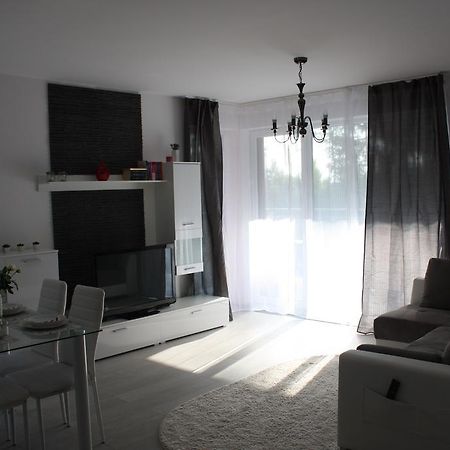 U-Stay Bond Apartament Колобжег Екстер'єр фото